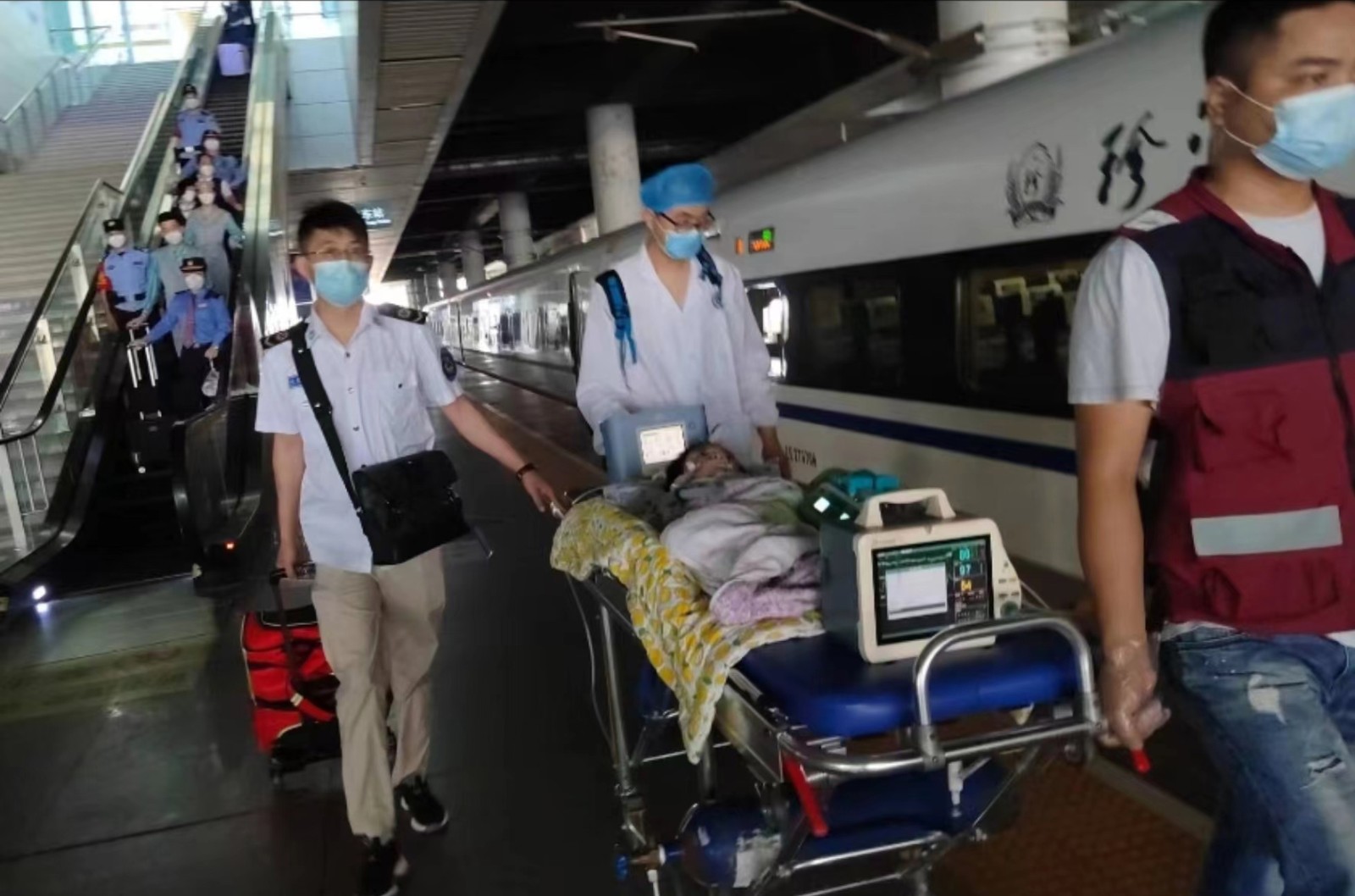 深州市高铁转运公司